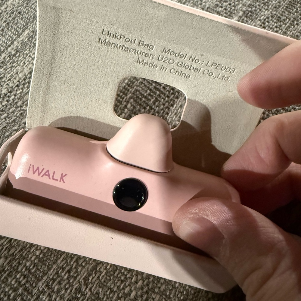 iWALK Pink Portable Charger
